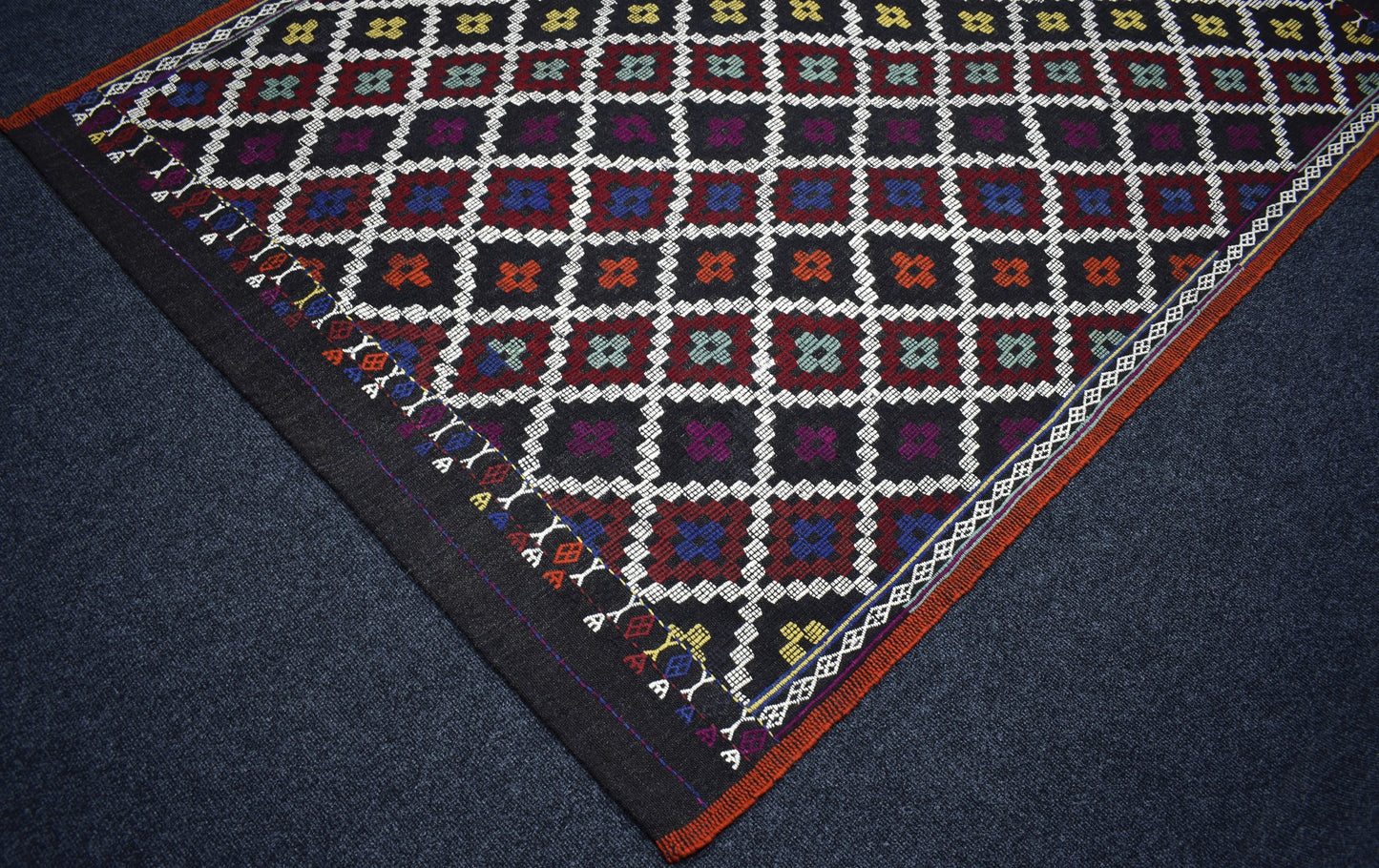 Yeni El Dokuma Karakeçili Balıkesir Yörük Cecim Yün Kilim 7491