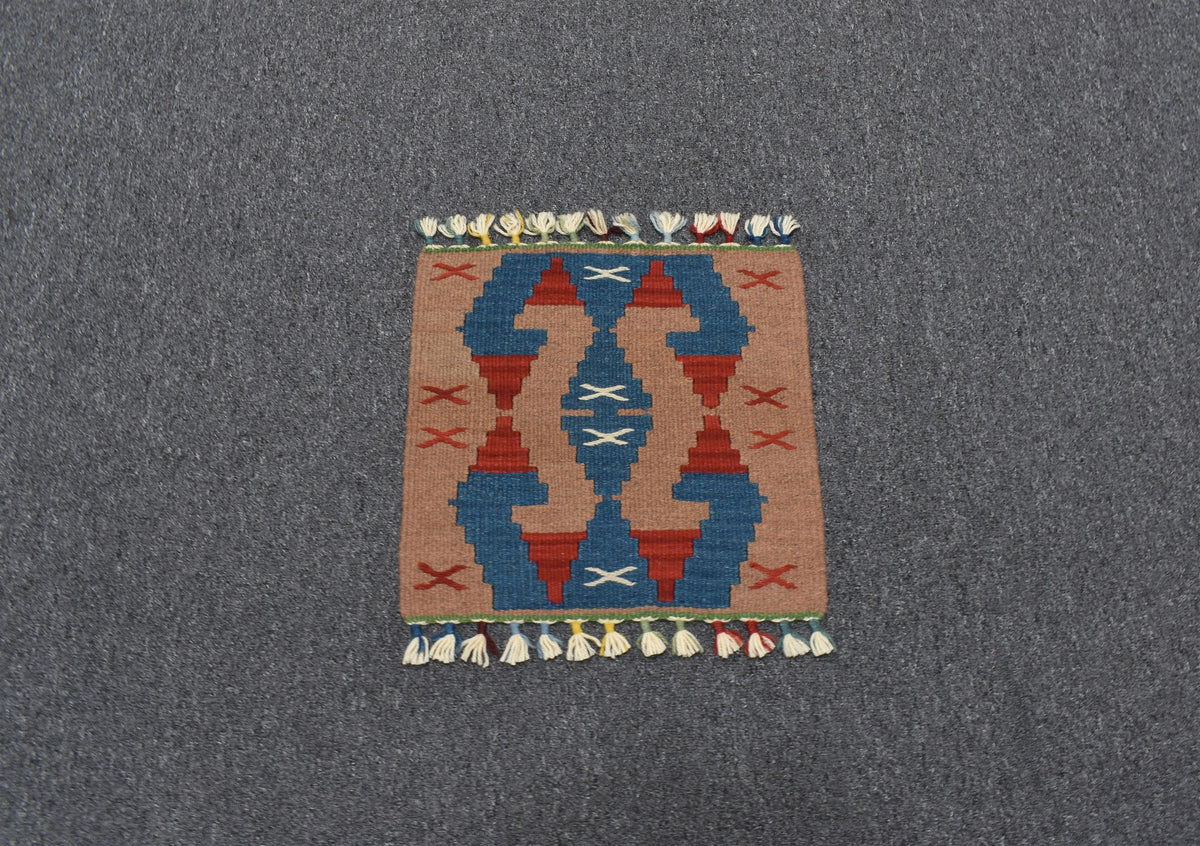 Yeni El Dokuma Köşe Kare Sandalye Minderi Pınarbaşı Kayseri Yün Kilim 7743