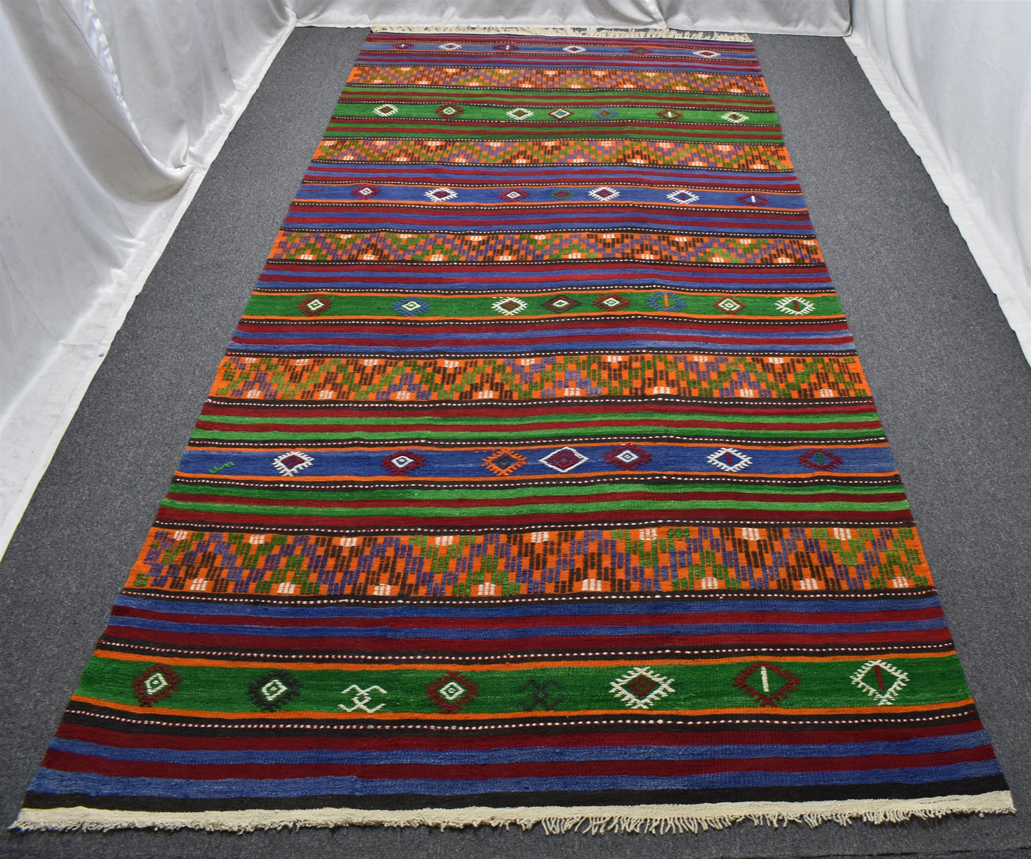 Yeni El Dokuma Başyapıt Tek Parça Bergama Yörük Yün Kilim 4580