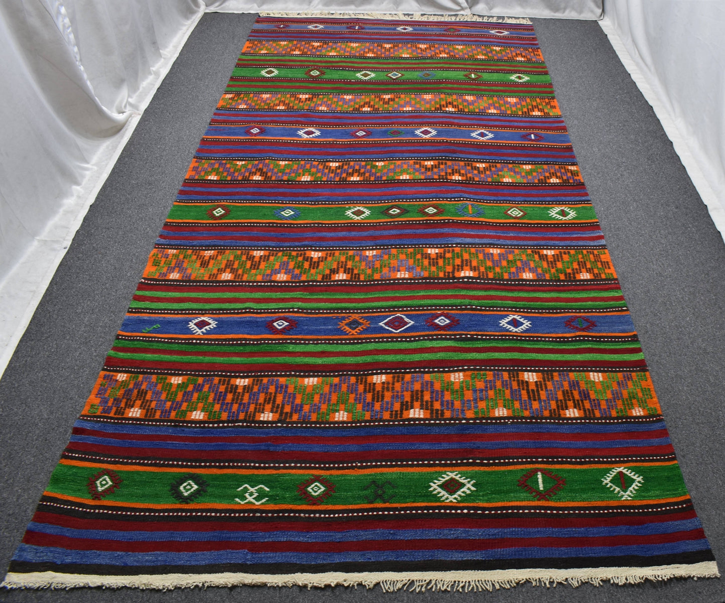 Yeni El Dokuma Başyapıt Tek Parça Bergama Yörük Yün Kilim 4580