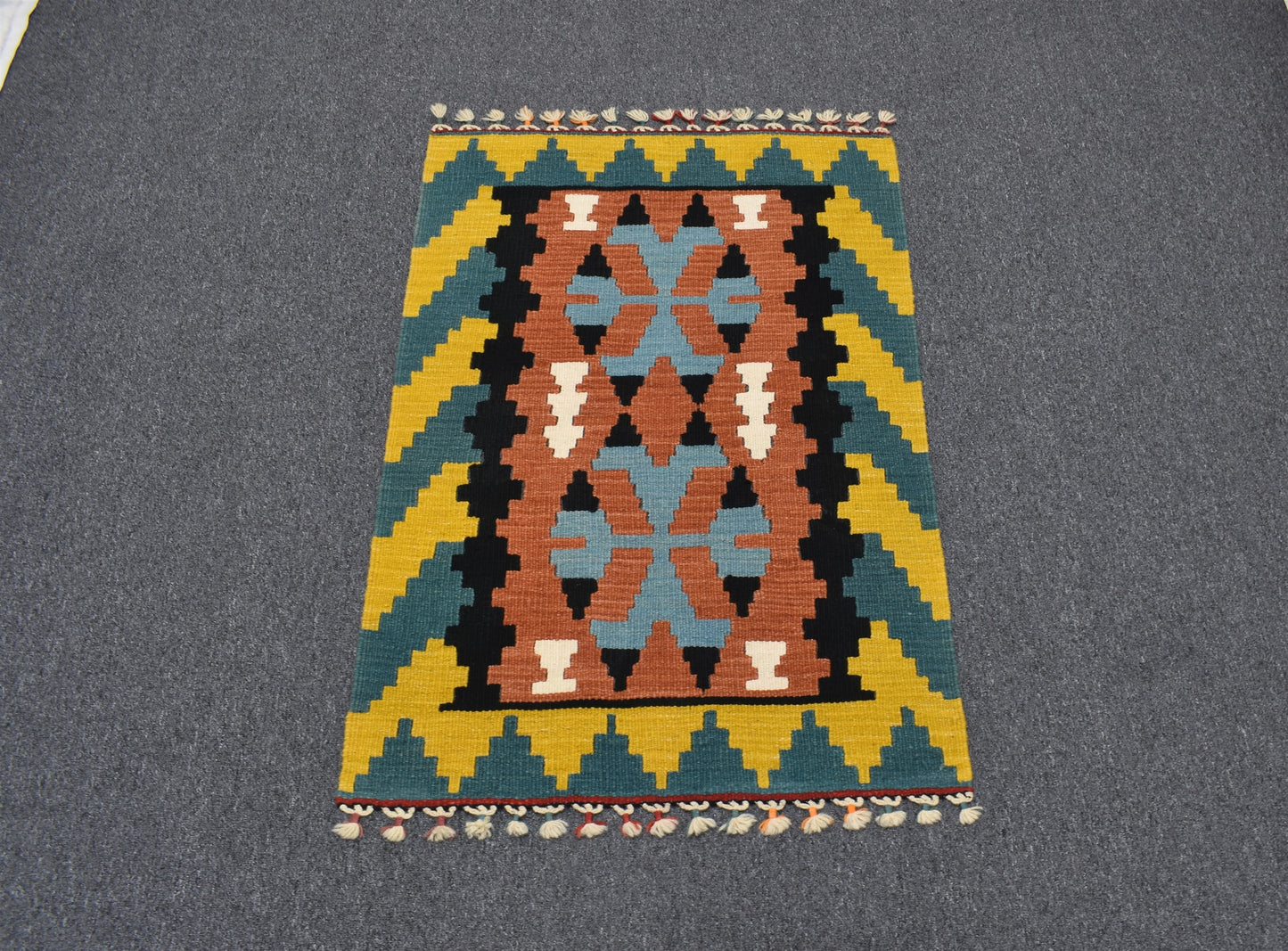 Yeni El Dokuma Benzersiz Elegant Pınarbaşı Kayseri Yün Kilim 4740