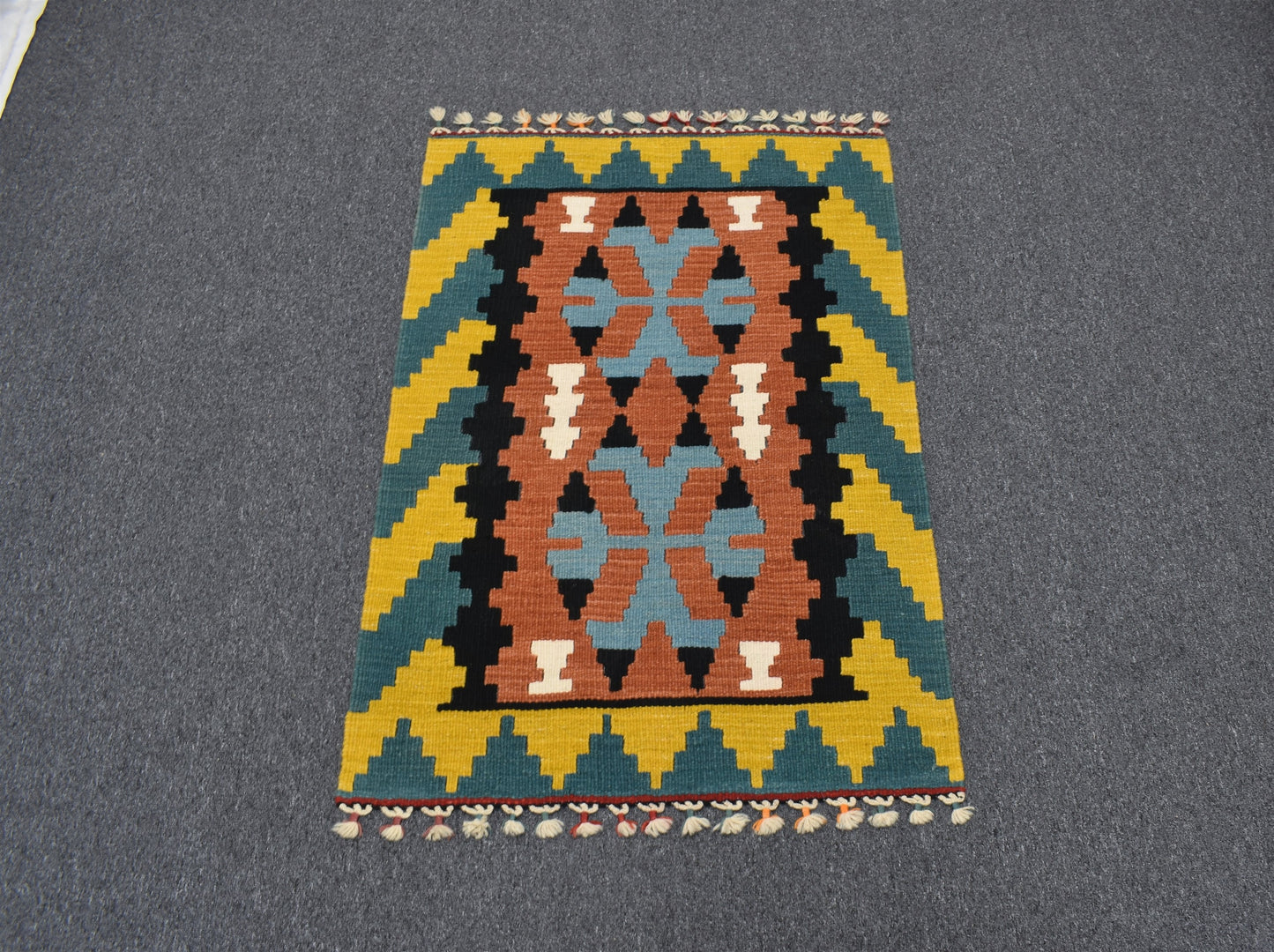 Yeni El Dokuma Benzersiz Elegant Pınarbaşı Kayseri Yün Kilim 4740