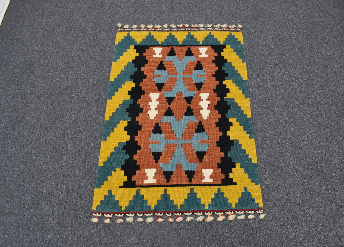 Yeni El Dokuma Benzersiz Elegant Pınarbaşı Kayseri Yün Kilim 4740