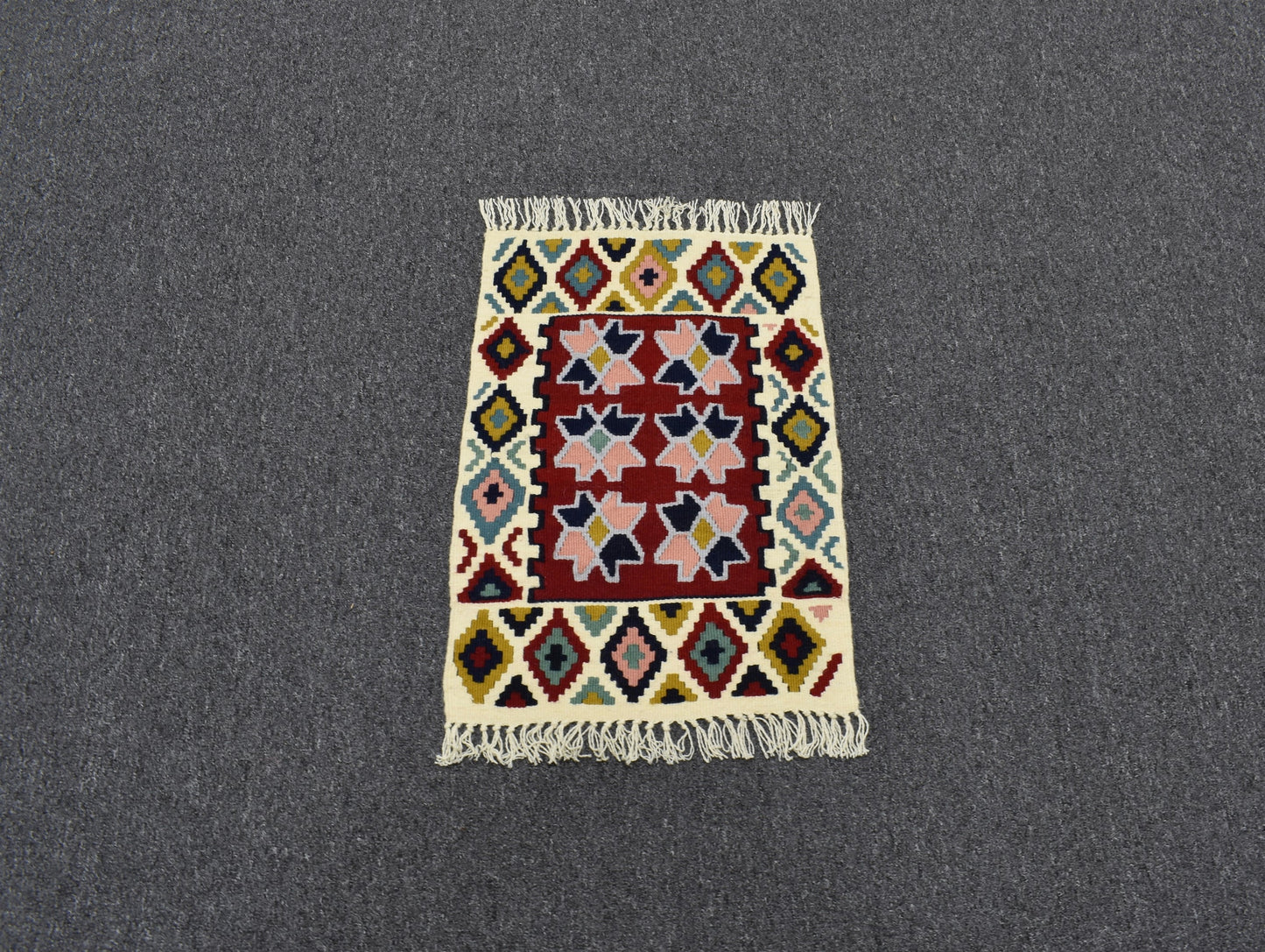 Yeni El Dokuma Benzersiz Güzellikte Pınarbaşı Kayseri Yün Kilim 4833