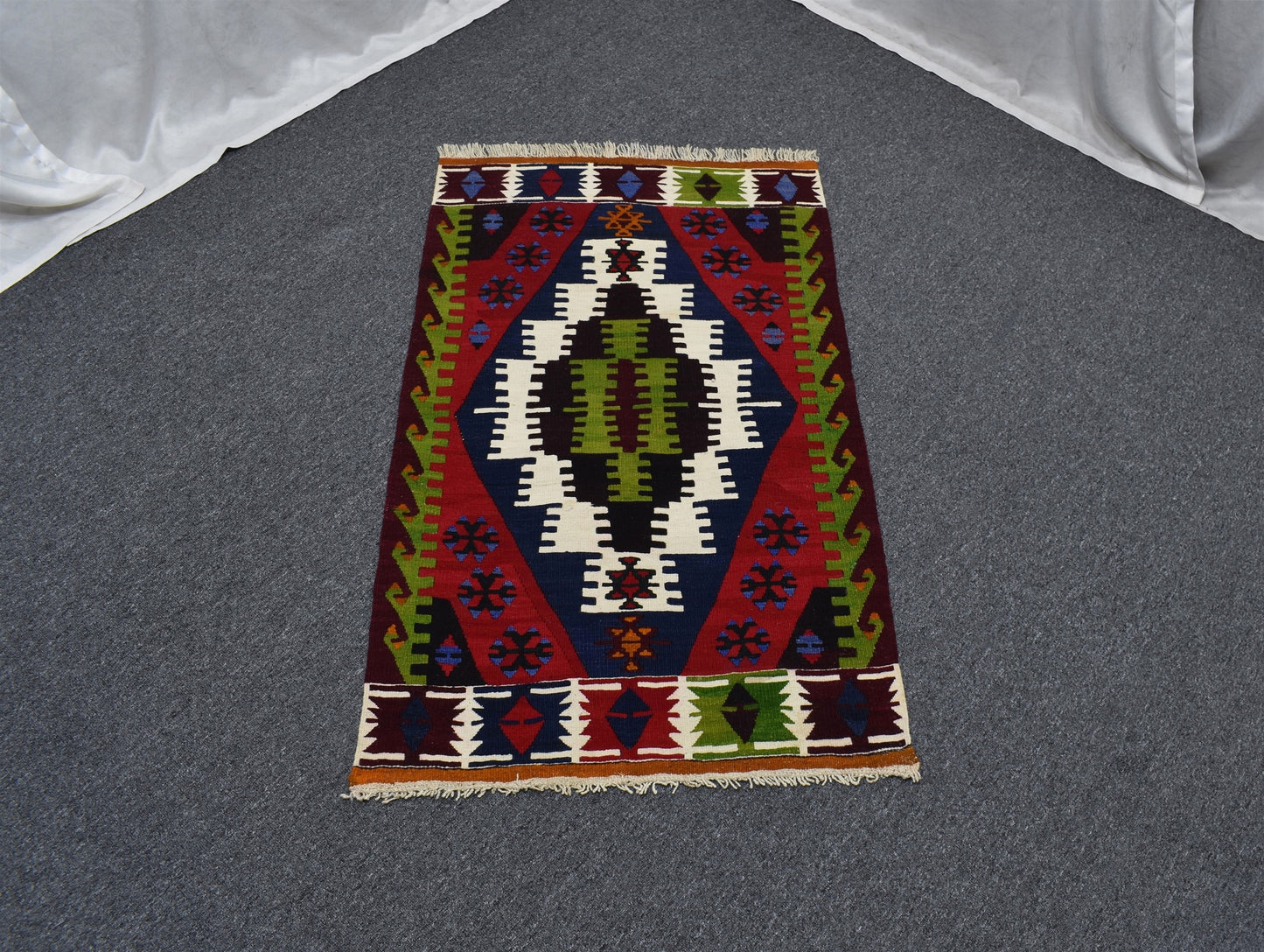 Yeni El Dokuma Şaheser Niğde Çukurkuyu Yün Kilim 4930