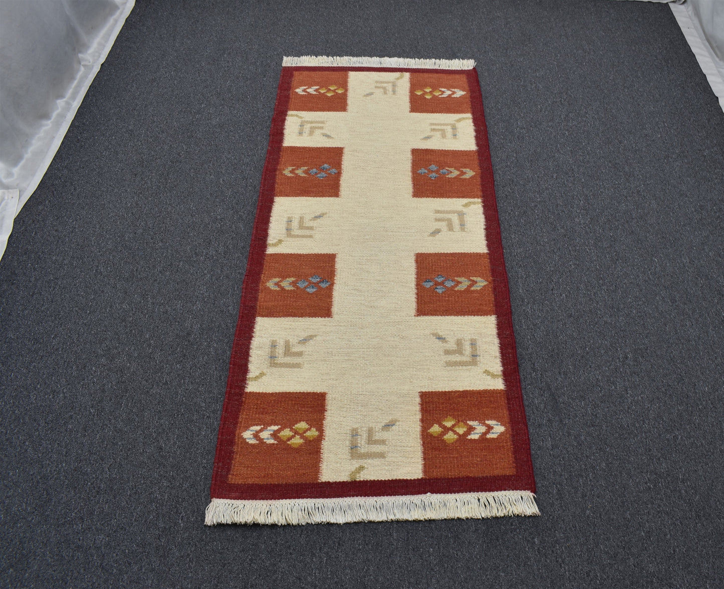 Yeni El Dokuma Modern Tarz Özel Tasarım Yolluk Yün Kilim 4952