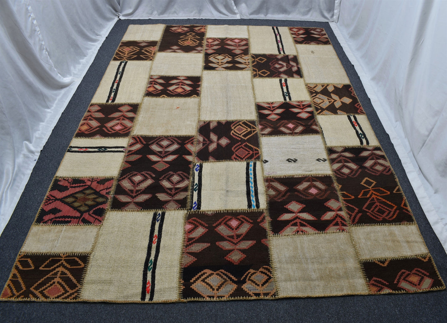 Yeni El Dokuma 7.5m2 Kendirli Patchwork Kırkyama Yün Kilim 4995