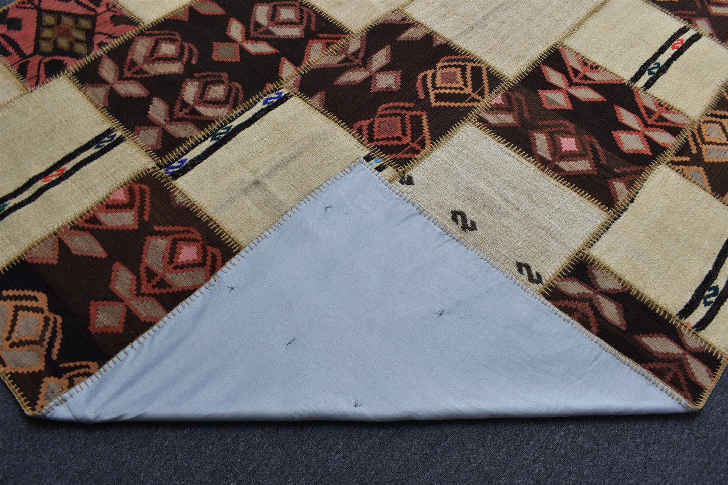 Yeni El Dokuma 7.5m2 Kendirli Patchwork Kırkyama Yün Kilim 4995