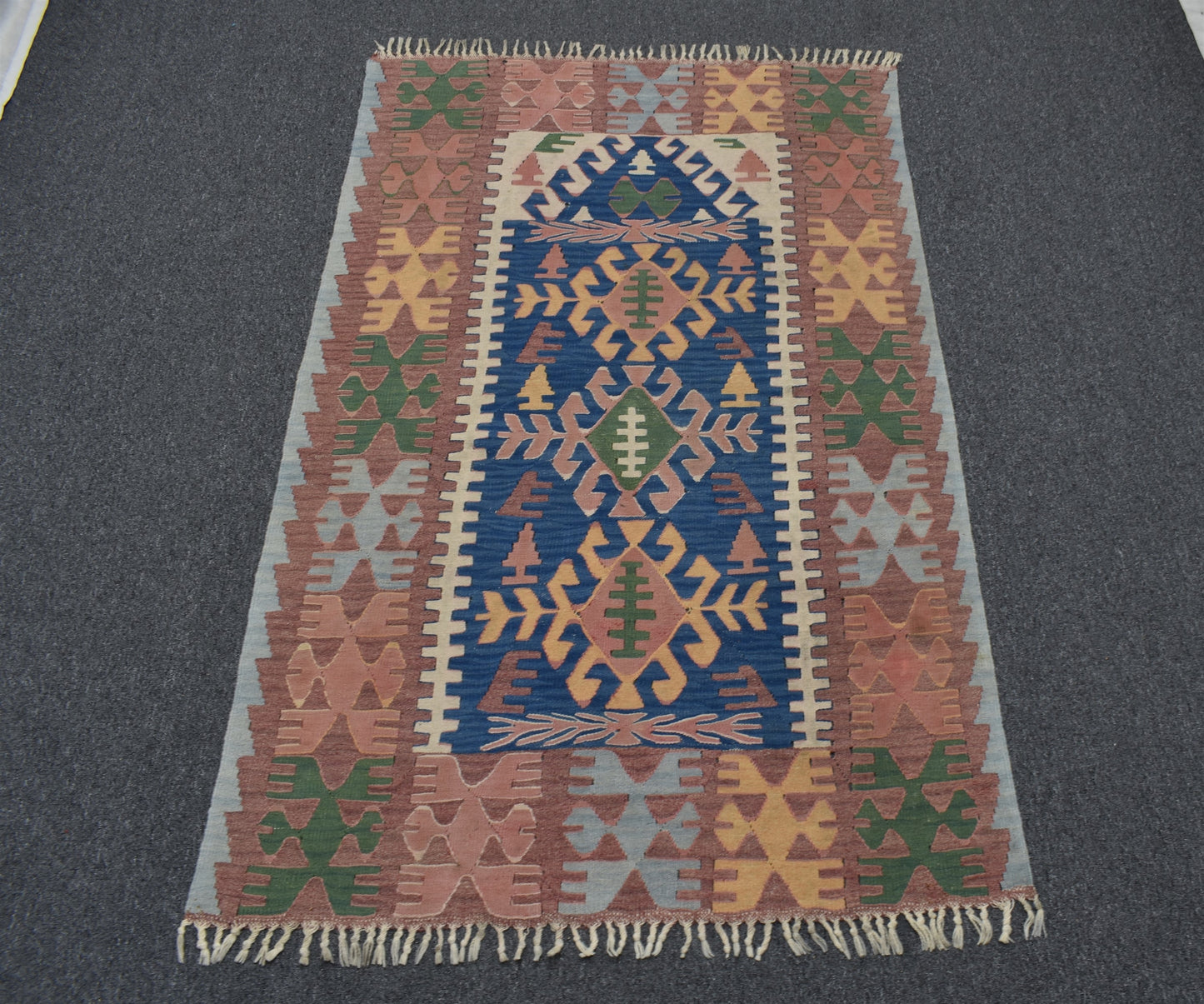 El Dokuma Farklı Kompozisyon Balıkesir Yün Kilim 5033