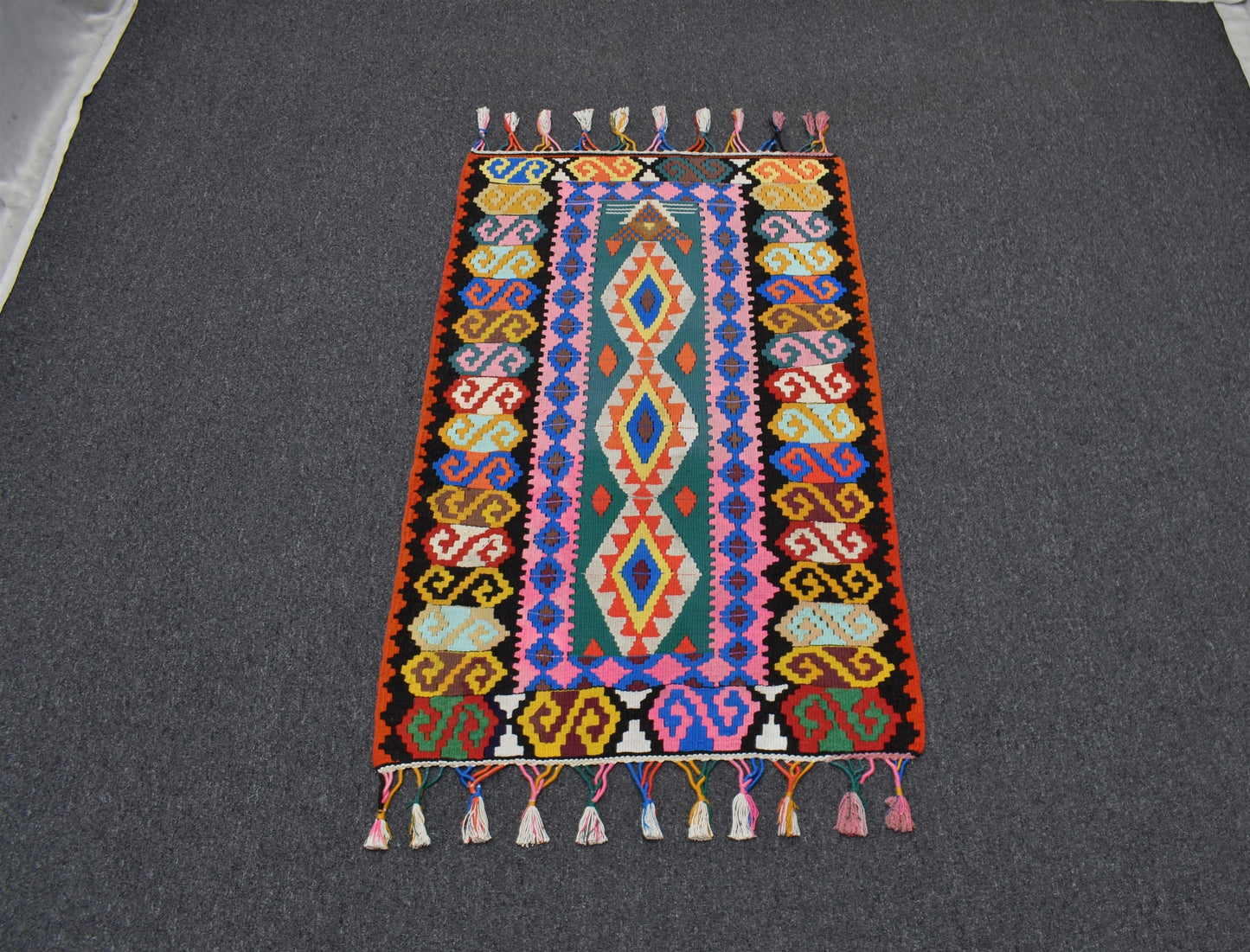 Yeni El Dokuma Nadide Otantik Herki Bukleli Yün Kilim 5133