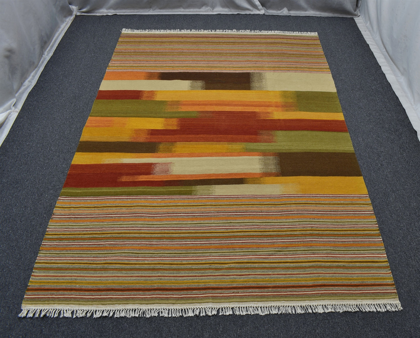 Yeni El Dokuma Seçkin Tasarım Modern Tarz Yün Kilim 5445