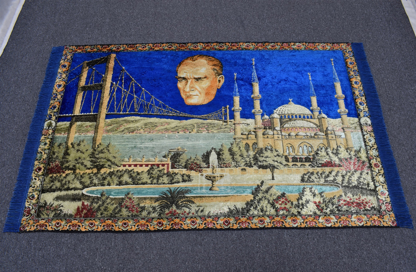 Vintage Ulu Önder Gazi Mustafa Kemal Atatürk Tasvirli Duvar Halısı 5916