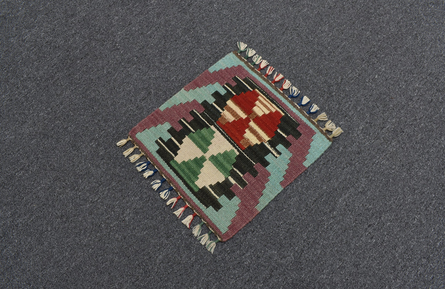 Yeni El Dokuma Kare Köşe Pınarbaşı Kayseri Yün Kilim Koltuk Sandalye Minderi 5961