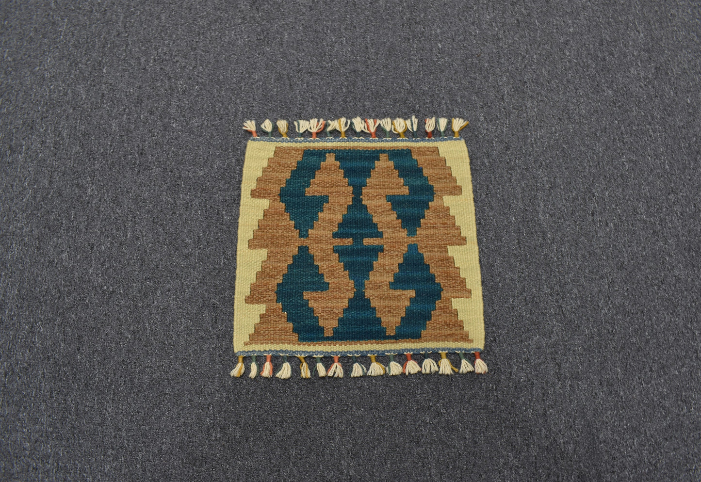 Yeni El Dokuma Kare Köşe Sandalye Minderi Pınarbaşı Kayseri Yün Kilim 5964