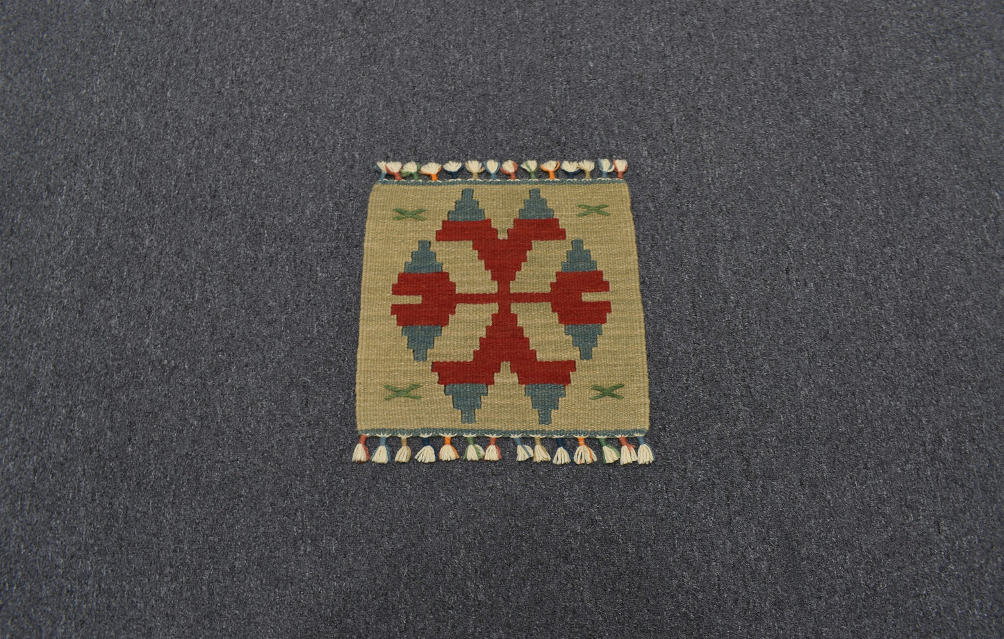 Yeni El Dokuma Kare Köşe Sandalye Minderi Pınarbaşı Kayseri Yün Kilim 5966
