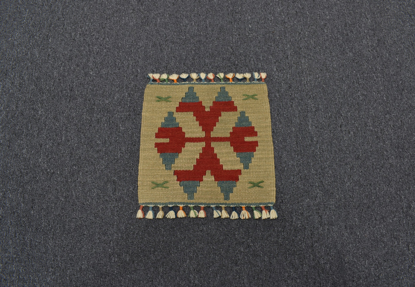 Yeni El Dokuma Kare Köşe Sandalye Minderi Pınarbaşı Kayseri Yün Kilim 5966