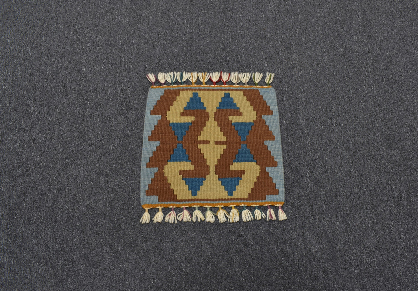 Yeni El Dokuma Kare Köşe Sandalye Minderi Pınarbaşı Kayseri Yün Kilim 5977