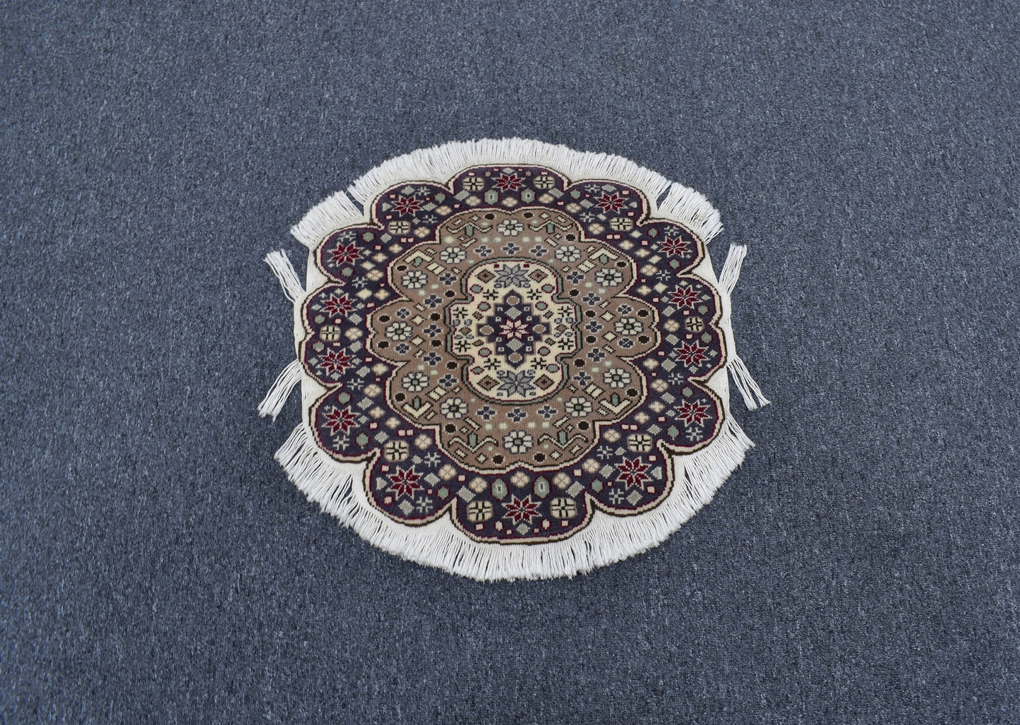 El Dokuma Nadir Oval Yuvarlak Kayseri Bünyan Yün Halı 5988