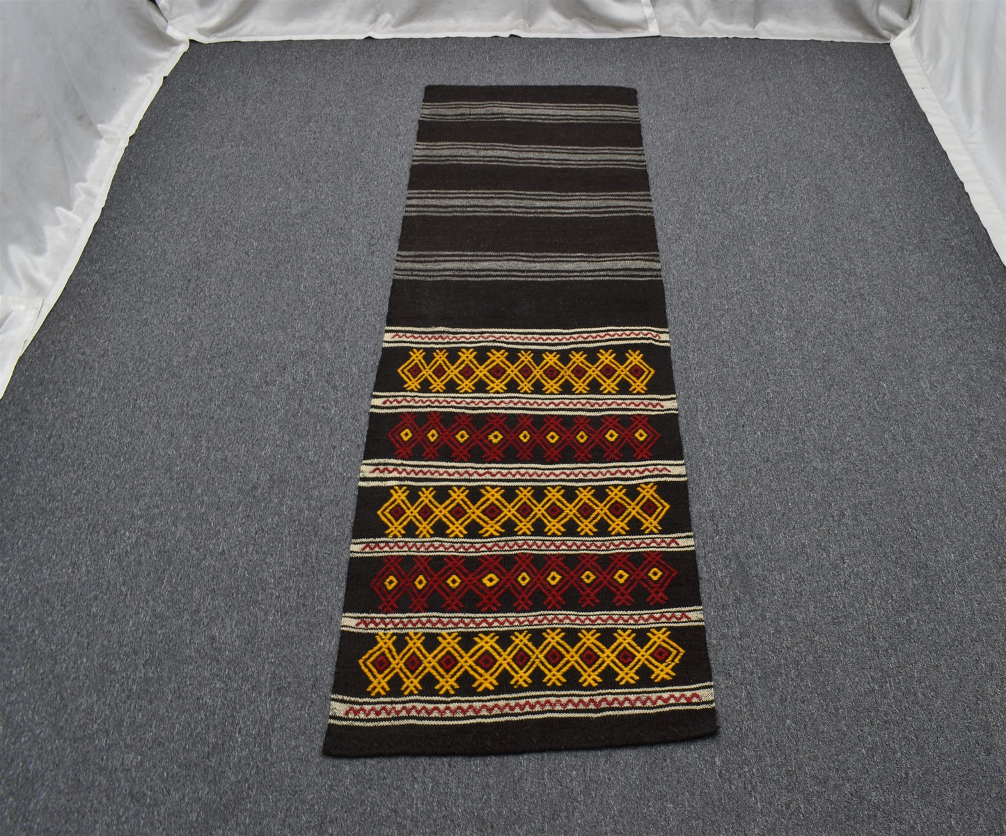 El Dokuma Nadir Otantik Kağızman Yün Yolluk Kilim 6305