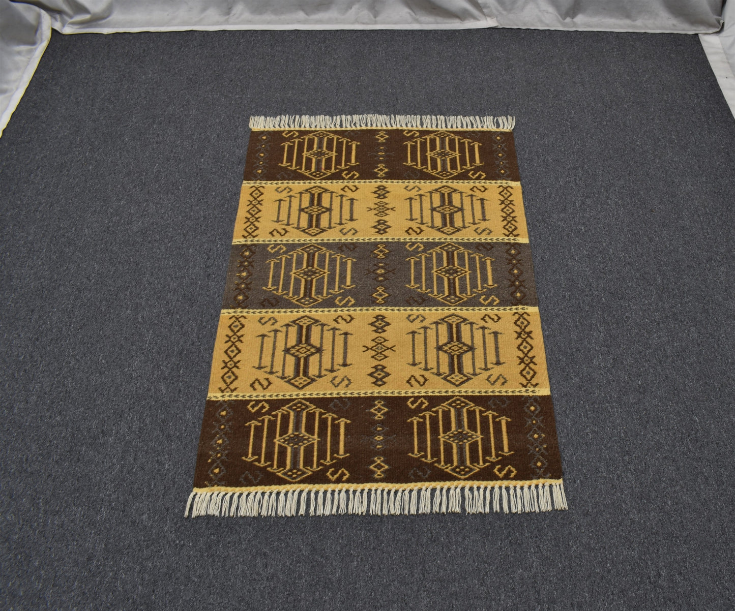 Yeni El Dokuma Modern Özel Tasarım Yün Kilim 6380