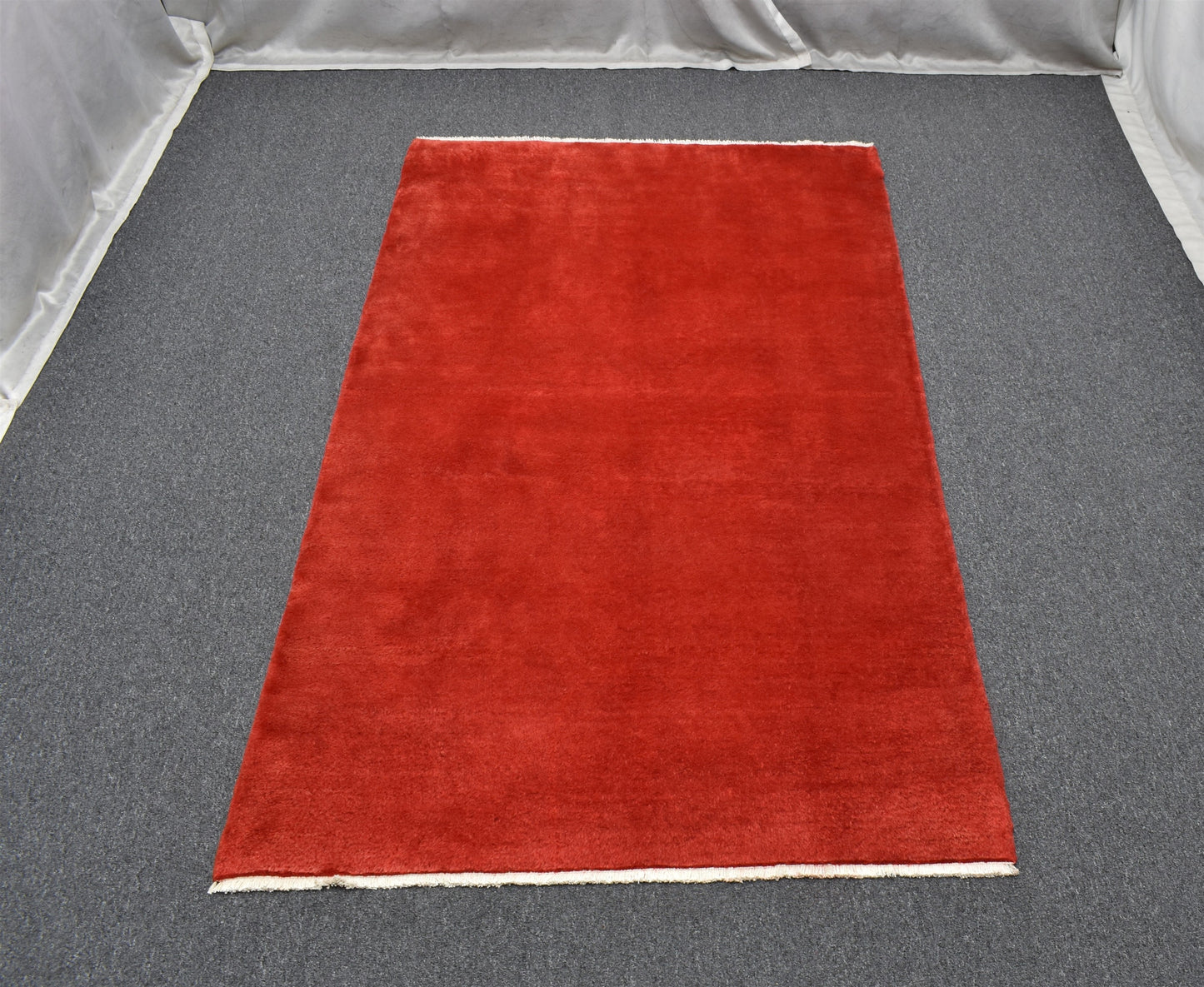 Yeni El Dokuma Şaheser Nadir Tek Renk Kırmızı Burdur Yün Halı 6716