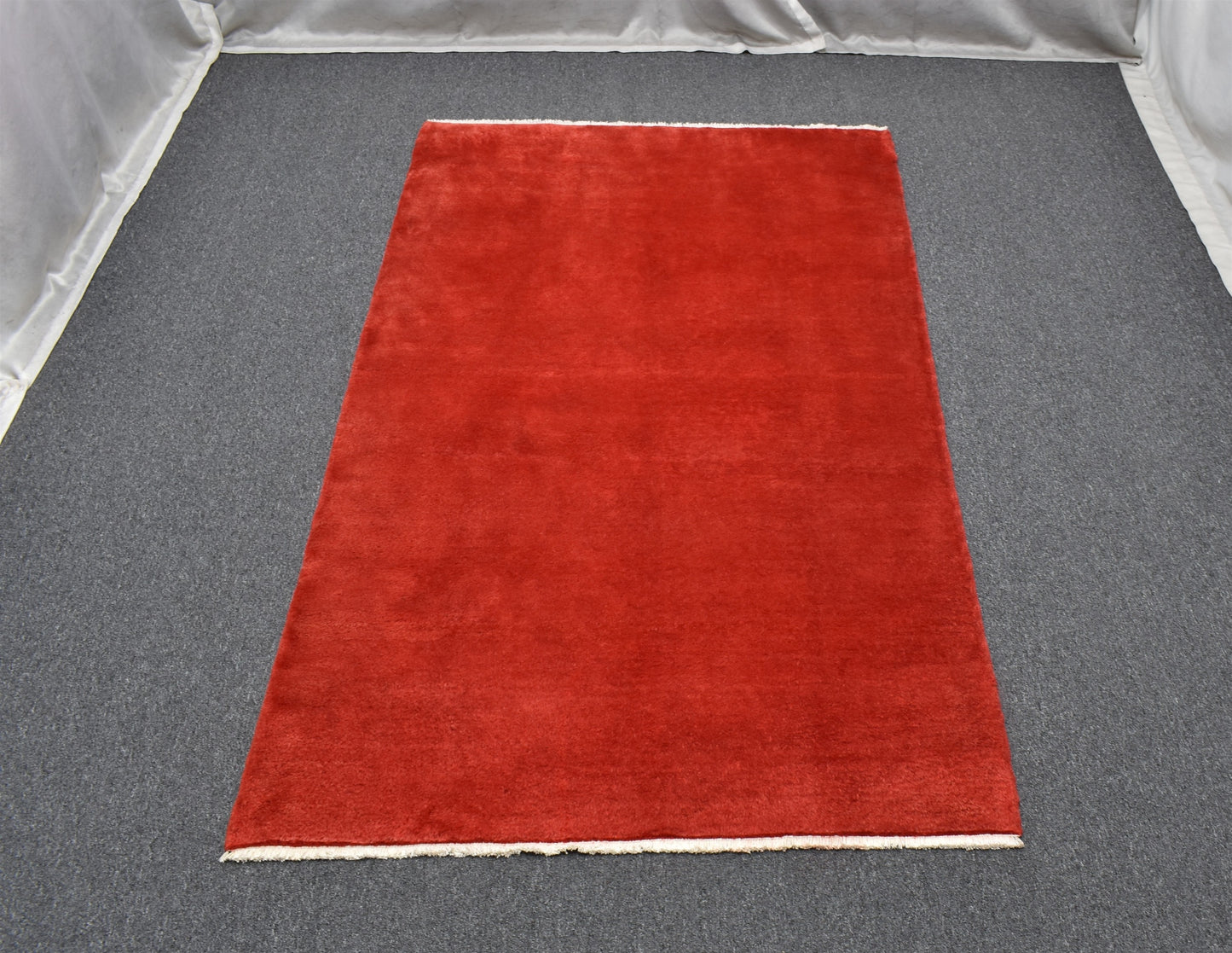 Yeni El Dokuma Şaheser Nadir Tek Renk Kırmızı Burdur Yün Halı 6716