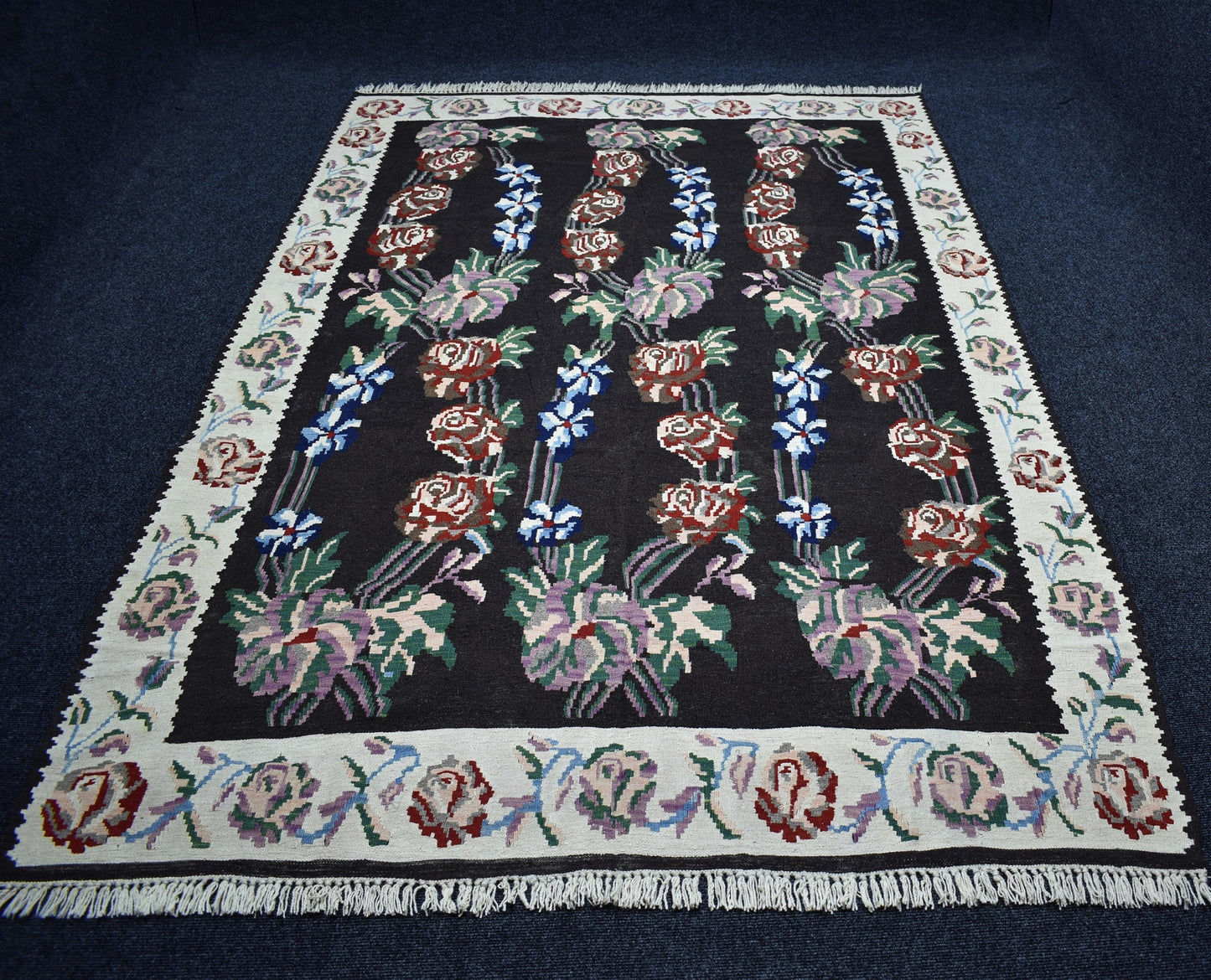 Yeni El Dokuma Şaheser Güllü Çiçekli Karabağ Yün Kilim 7001
