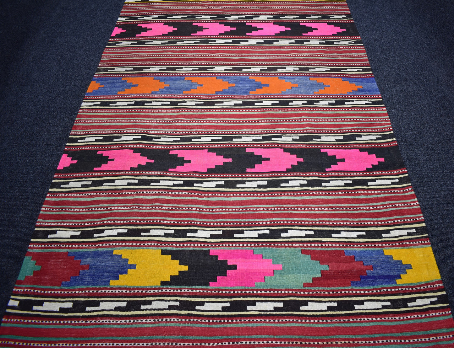 Antika El Dokuma Şaheser Hafik Zara Sivas Yün Kilim 7014