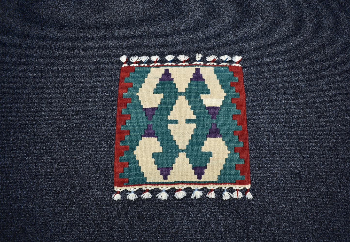 Yeni El Dokuma Kare Köşe Sandalye Minderi Pınarbaşı Kayseri Yün Kilim 7037