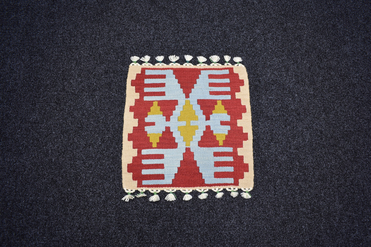 Yeni El Dokuma Kare Köşe Sandalye Minderi Pınarbaşı Kayseri Yün Kilim 7047
