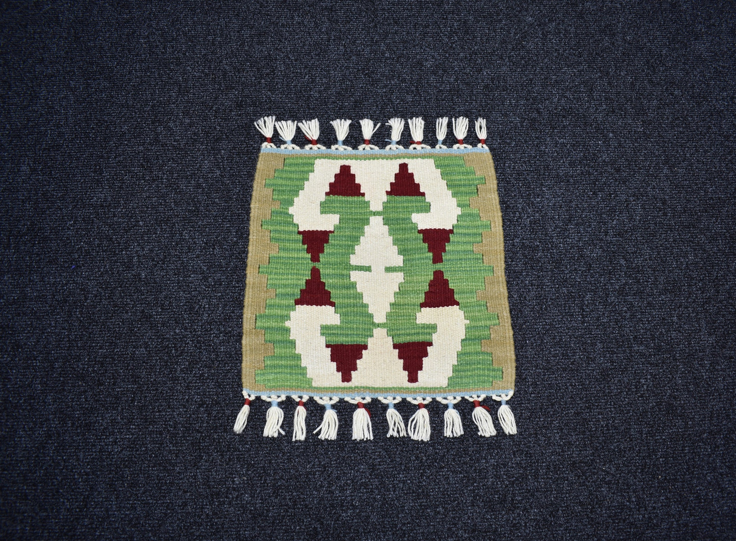 Yeni El Dokuma Kare Köşe Sandalye Minderi Pınarbaşı Kayseri Yün Kilim 7074