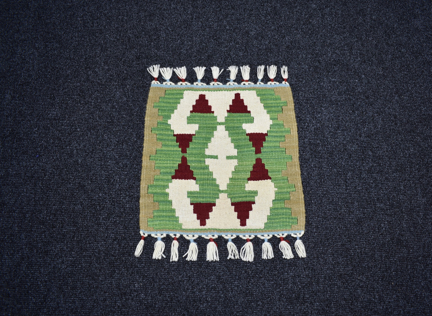 Yeni El Dokuma Kare Köşe Sandalye Minderi Pınarbaşı Kayseri Yün Kilim 7074