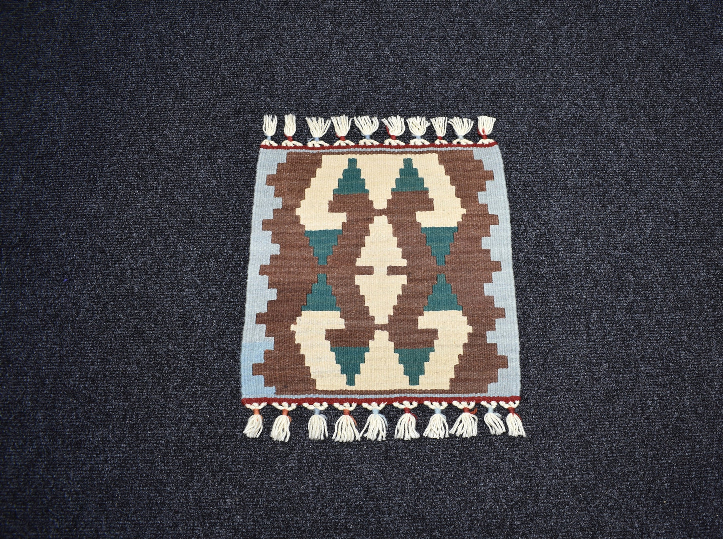 Yeni El Dokuma Kare Köşe Sandalye Minderi Pınarbaşı Kayseri Yün Kilim 7077