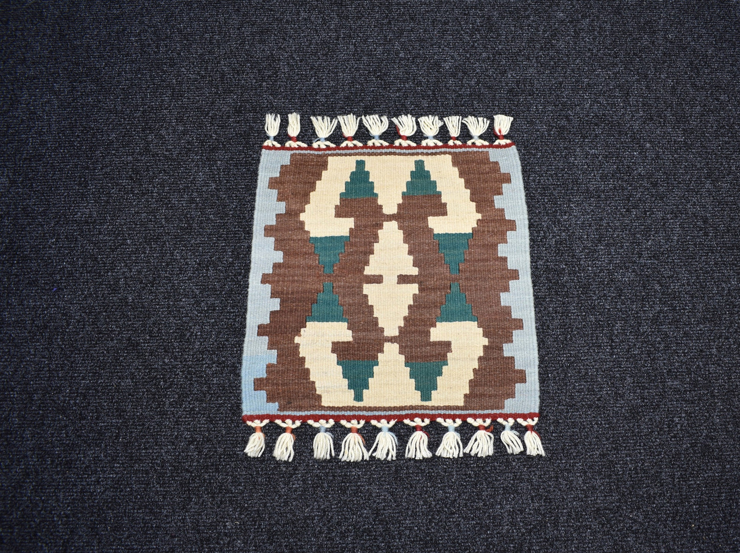 Yeni El Dokuma Kare Köşe Sandalye Minderi Pınarbaşı Kayseri Yün Kilim 7077