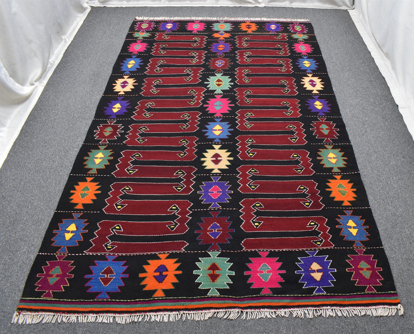 El Dokuma Benzersiz Karakeçili Balıkesir Yörük Yün Kilim 7078