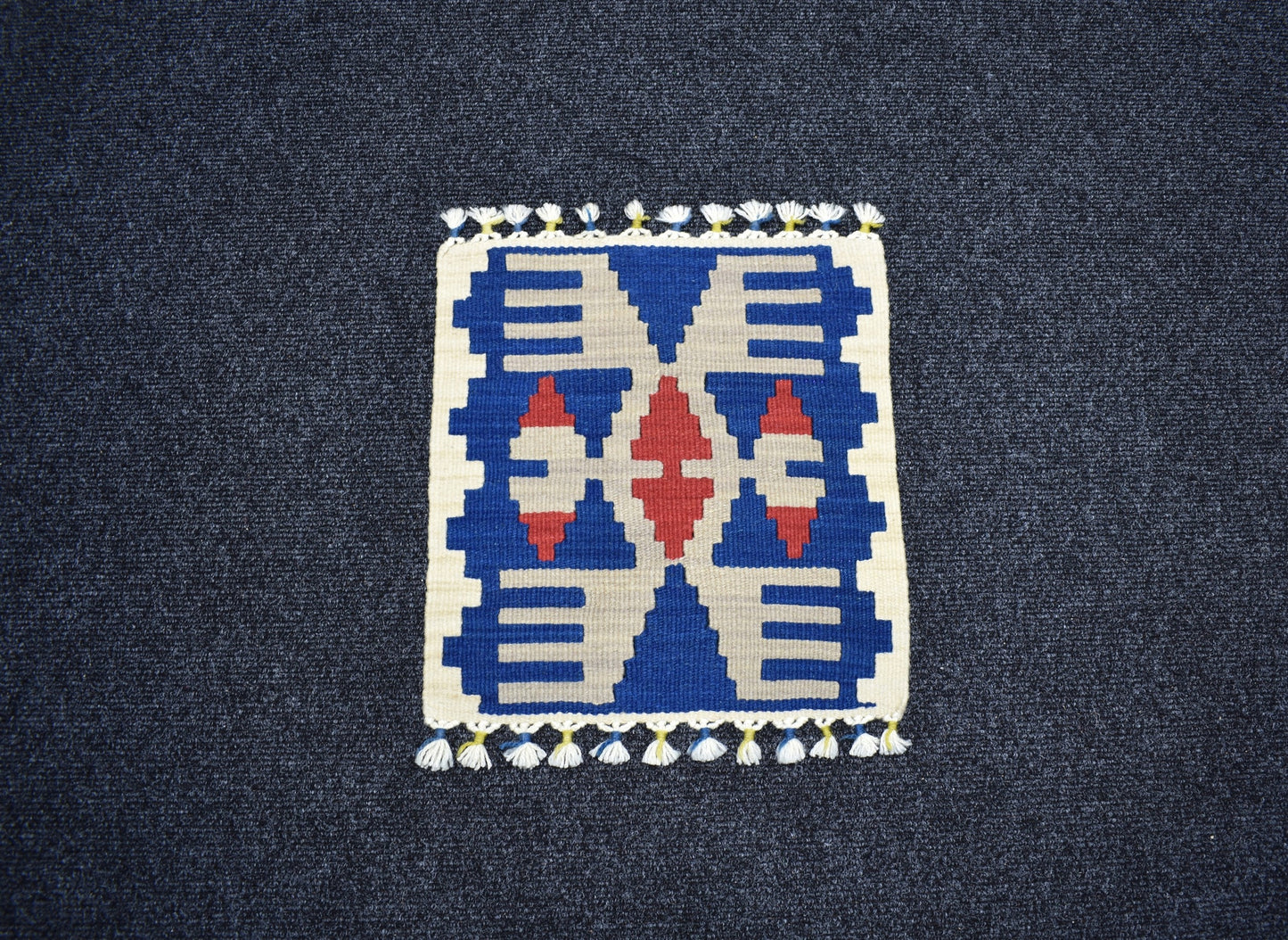 Yeni El Dokuma Kare Köşe Sandalye Minderi Pınarbaşı Kayseri Yün Kilim 7100