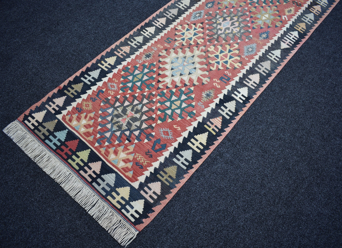 Vintage El Dokuma Şaheser Pastel Sarız Kayseri Yün Yolluk Kilim 7106