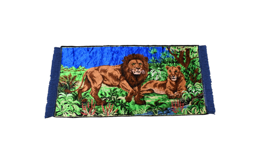 Yeni Enfes Doğa Tasvirli Ormanlar Kralı Aslanlı Duvar Halısı 7171