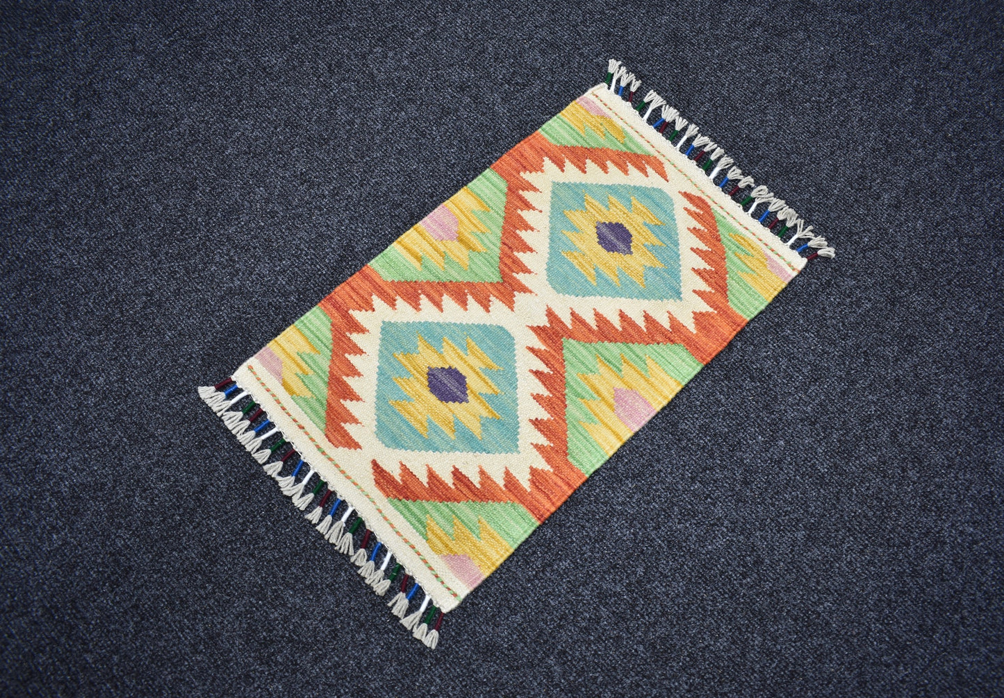 Yeni El Dokuma Seçkin Cerit Yörükleri Meşhed İran Yün Kilim 7256