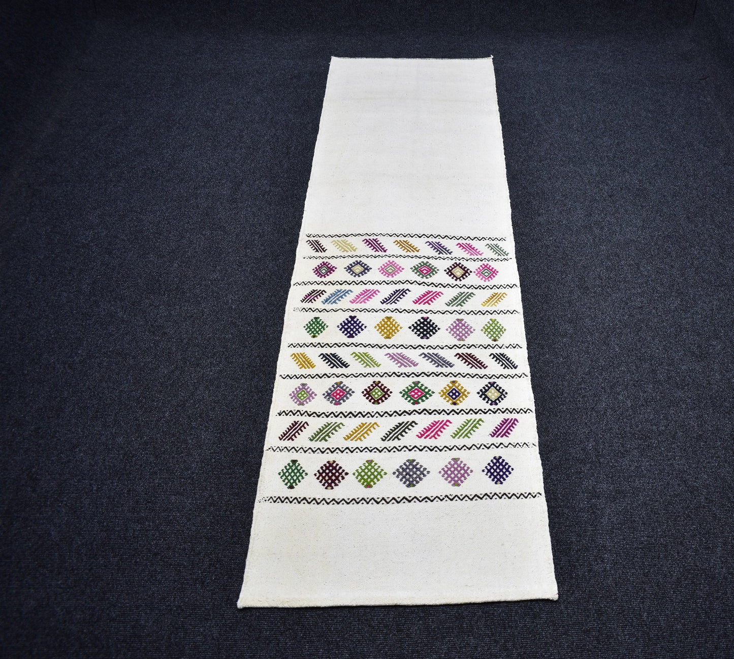 Yeni El Dokuma Emsalsiz Ak Pamuklu Yörük Kilim 7263