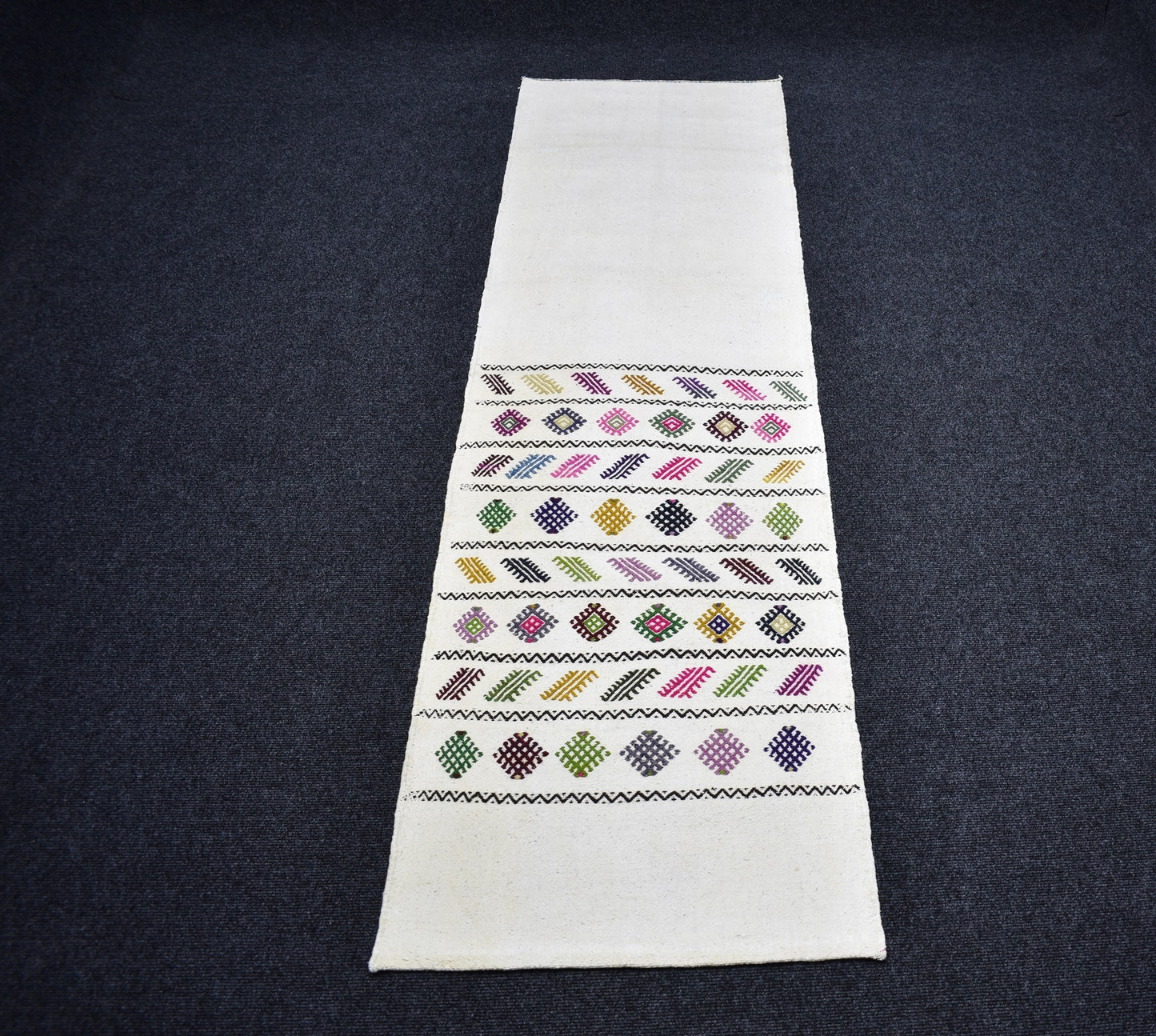 Yeni El Dokuma Emsalsiz Ak Pamuklu Yörük Kilim 7263
