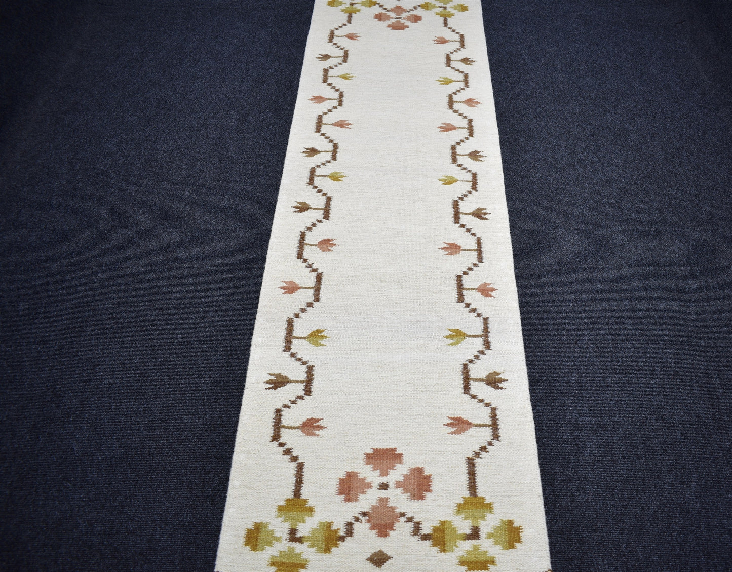 Yeni El Dokuma Modern Özel Tasarım Bej Krem Yolluk Yün Kilim 7287