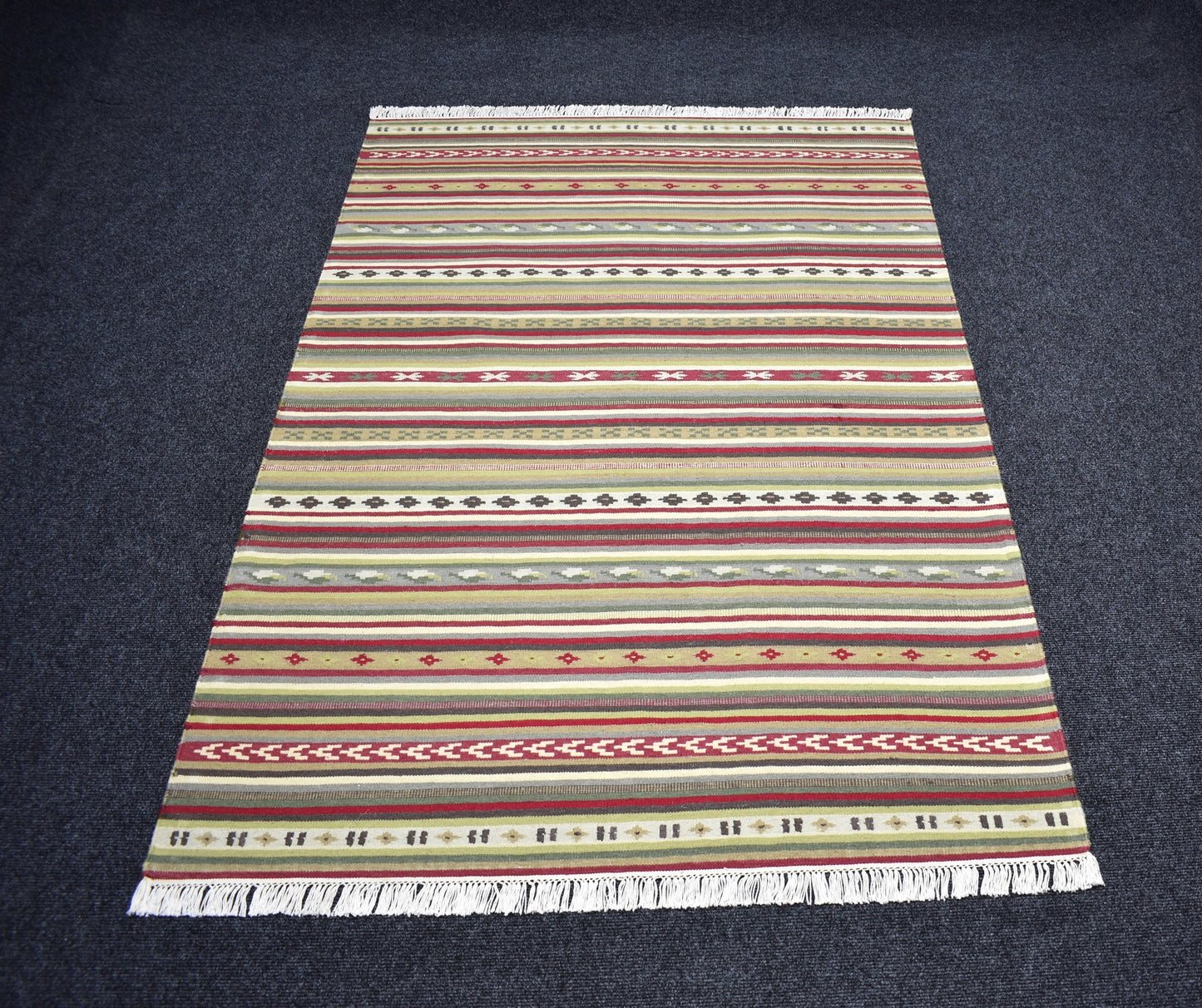 Vintage El Dokuma Benzersiz Modern Pastel Yün Kilim 7309