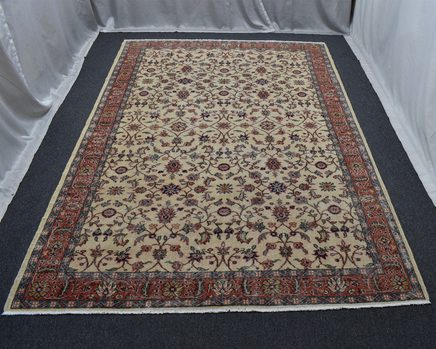 Vintage 6m2 El Dokuma Naif Eskitme Çiçekli Pastel Yün Salon Halısı 7314