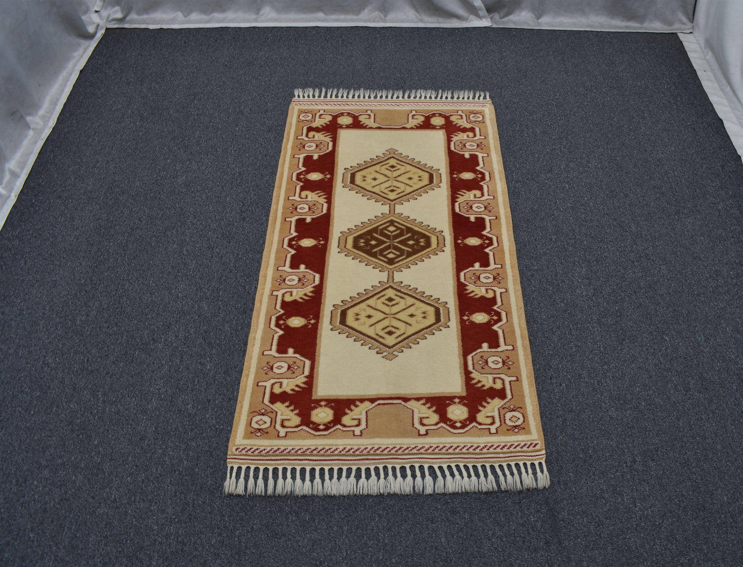 Yeni El Dokuma Modern Zarif Gemi Suyu Model Milas Yün Halı 7363