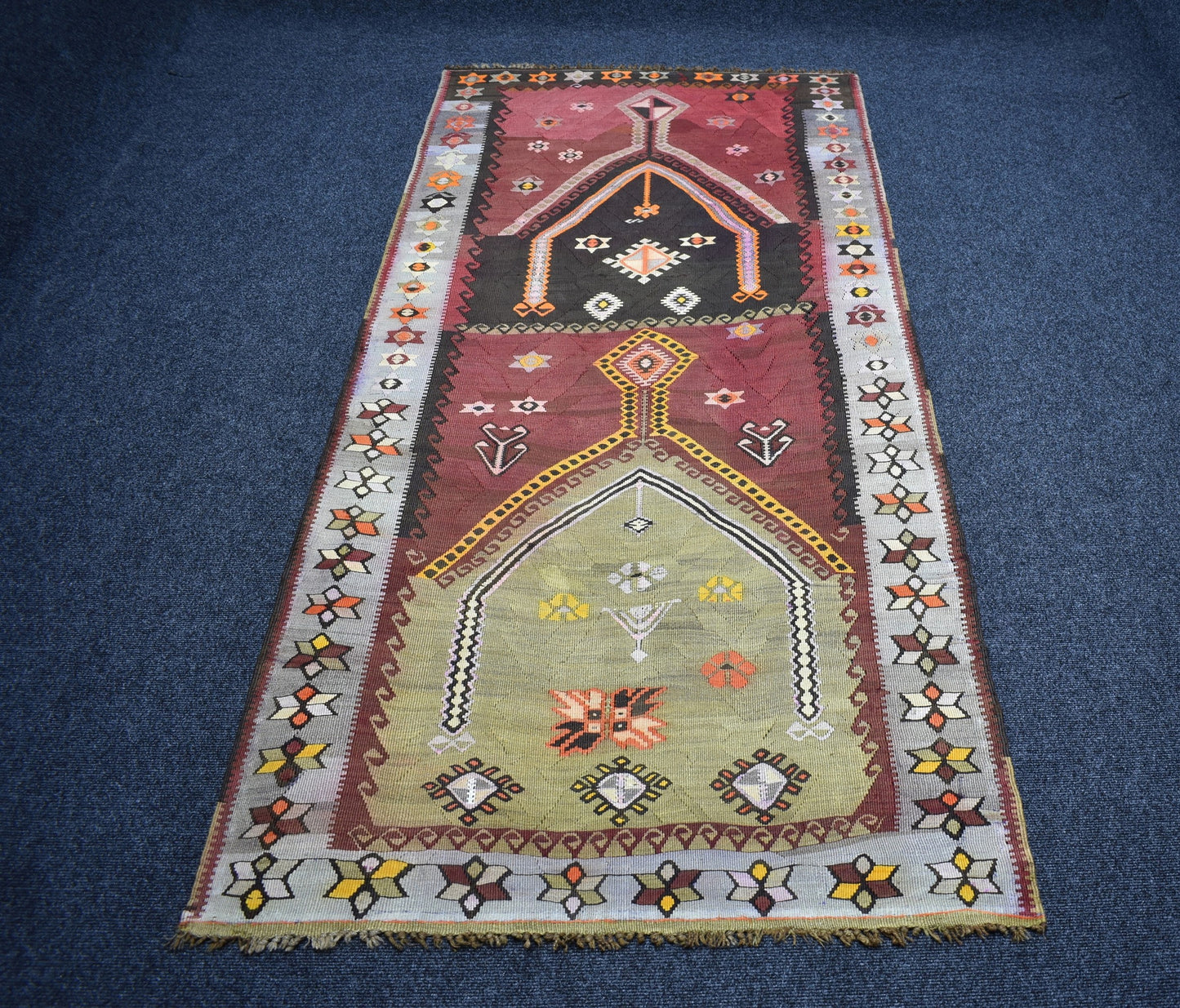 Antika El Dokuma Yekpare Gölgeli Mihraplı Erzurum Yün Kilim 7372
