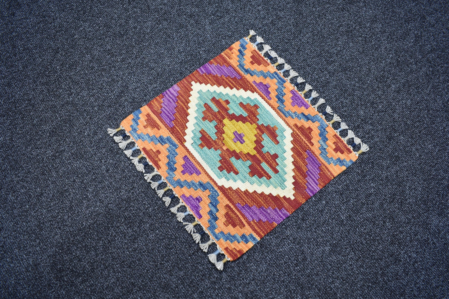 Yeni El Dokuma Kare Köşe Cerit Yörükleri Meşhed İran Yün Kilim 7377