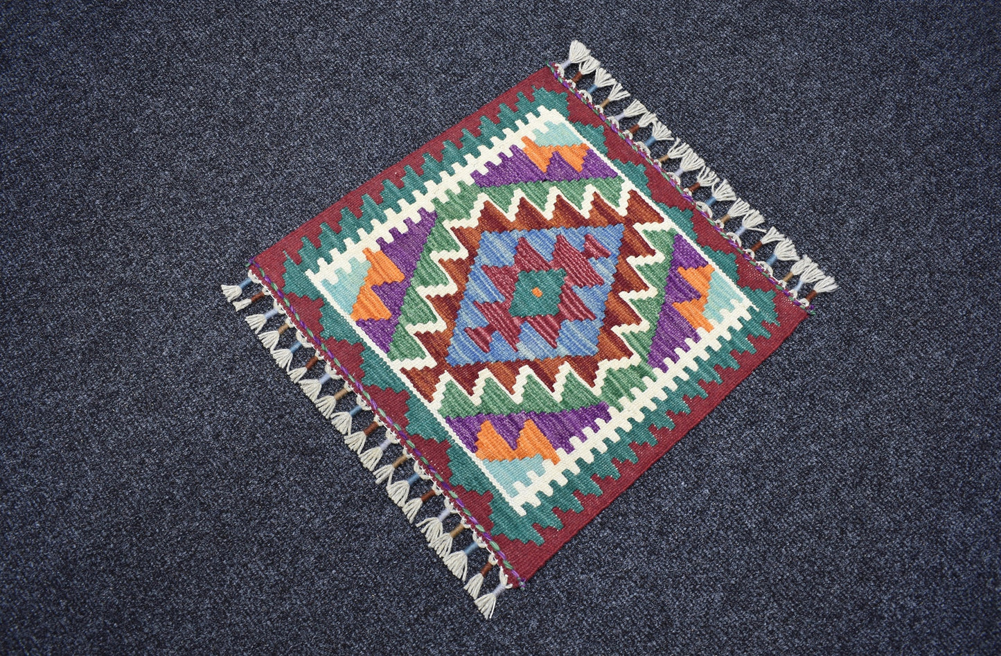 Yeni El Dokuma Ender Kare Cerit Yörükleri Meşhed İran Yün Kilim 7379