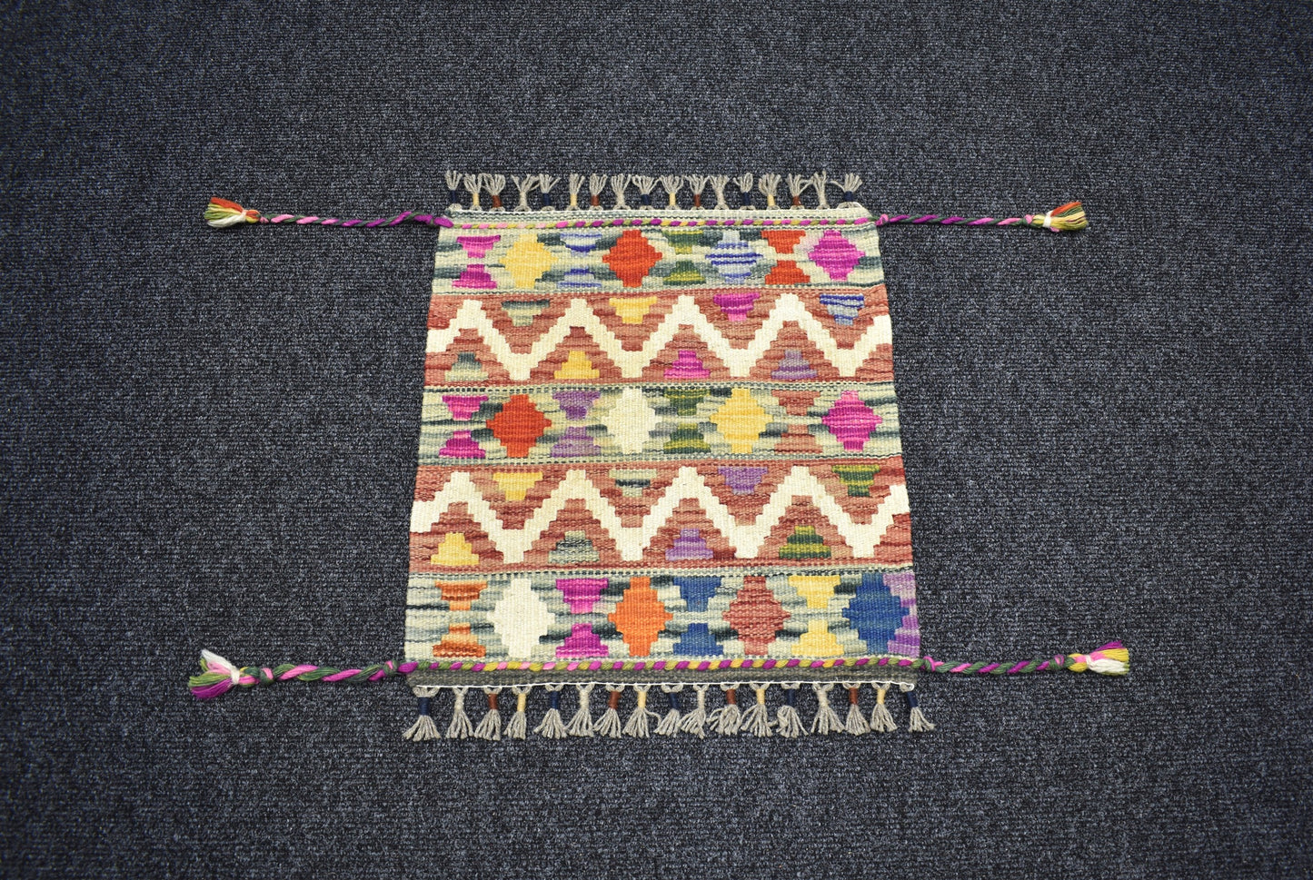 Yeni El Dokuma Nadir Kare Cerit Yörükleri Meşhed İran Yün Kilim 7380