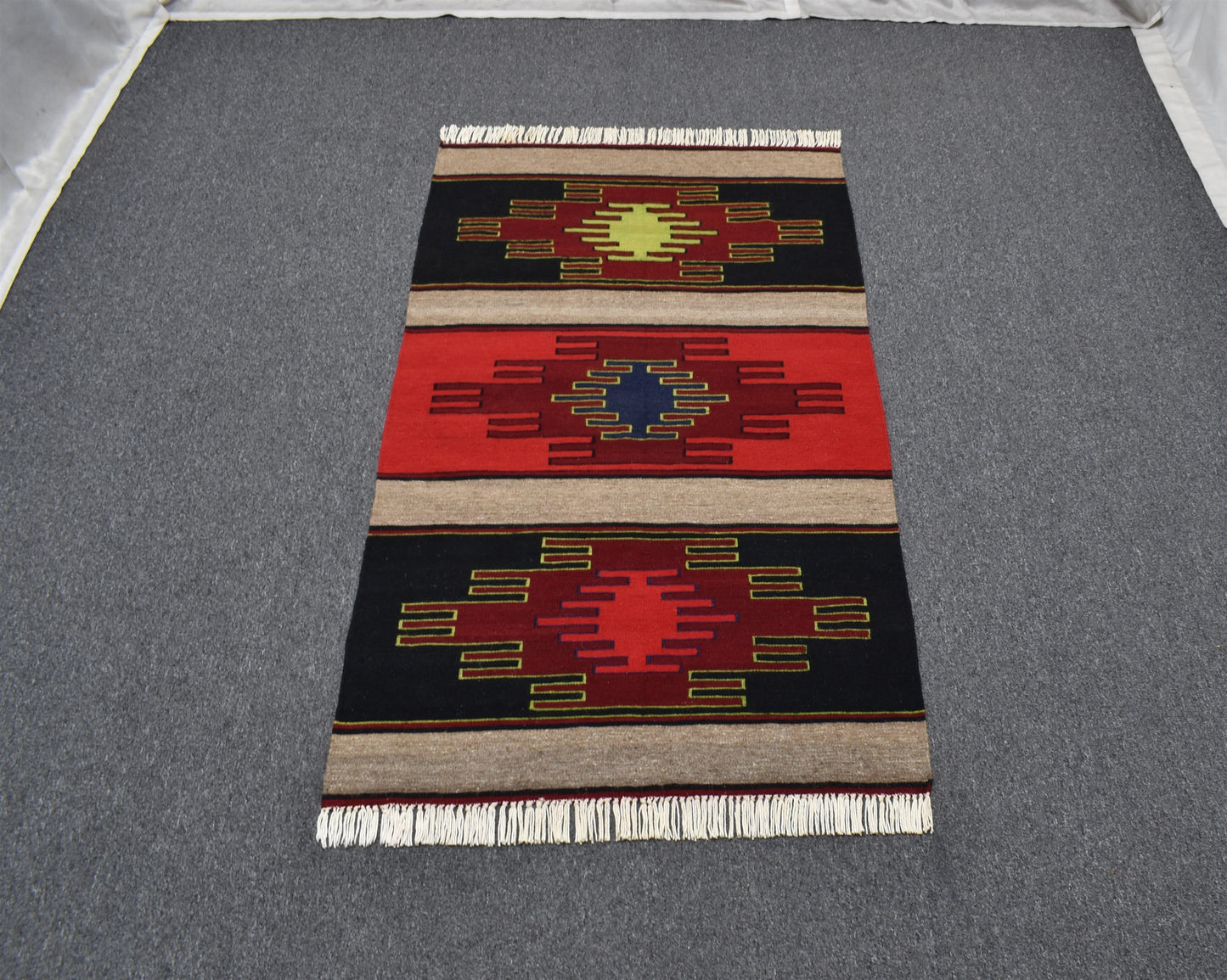 Yeni El Dokuma Görkemli Enfes Şarkışla Sivas Yün Kilim 7410